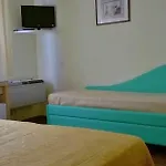 Senza Pensieri Hotel