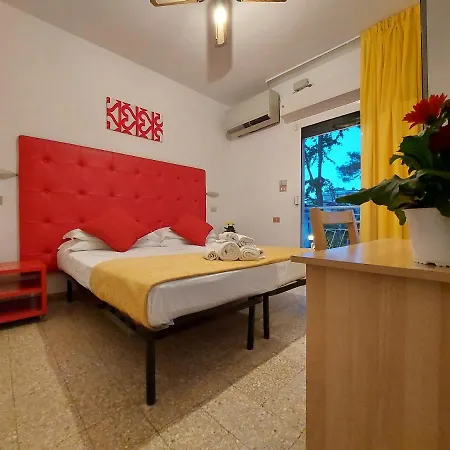 Hotel Senza Pensieri Riccione