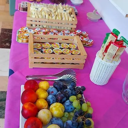 Hotel Senza Pensieri 3*