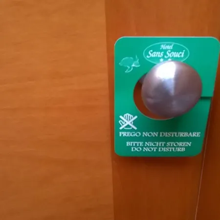 Senza Pensieri Риччоне