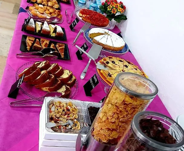 Senza Pensieri 호텔 3*